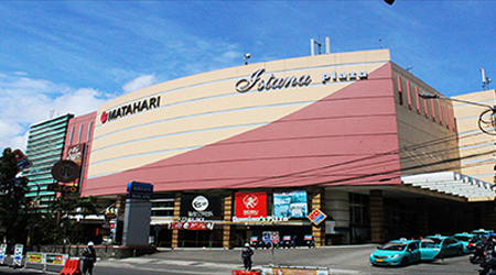 ISTANA PLAZA